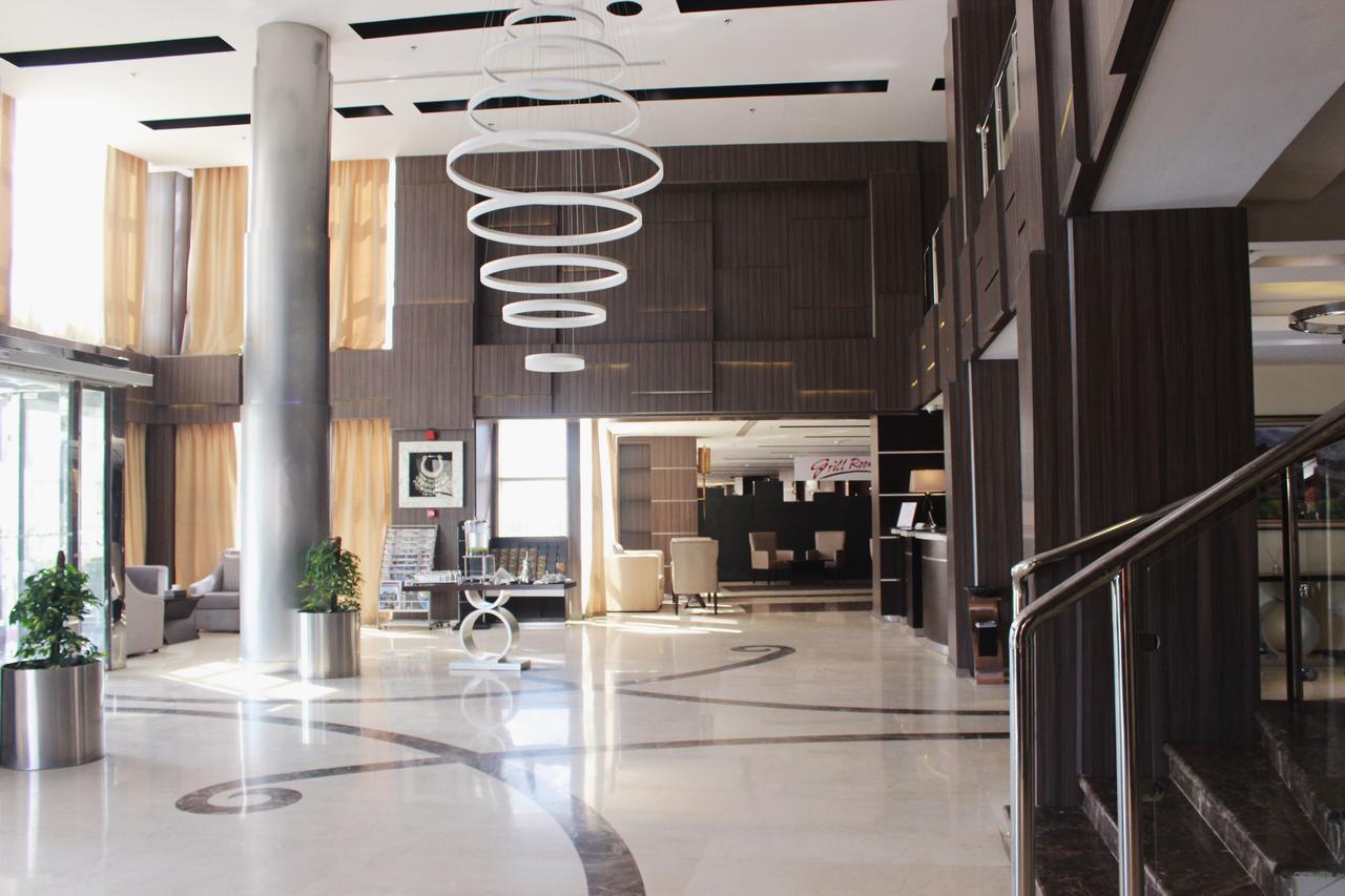 National Park Hotel Балюраши Экстерьер фото